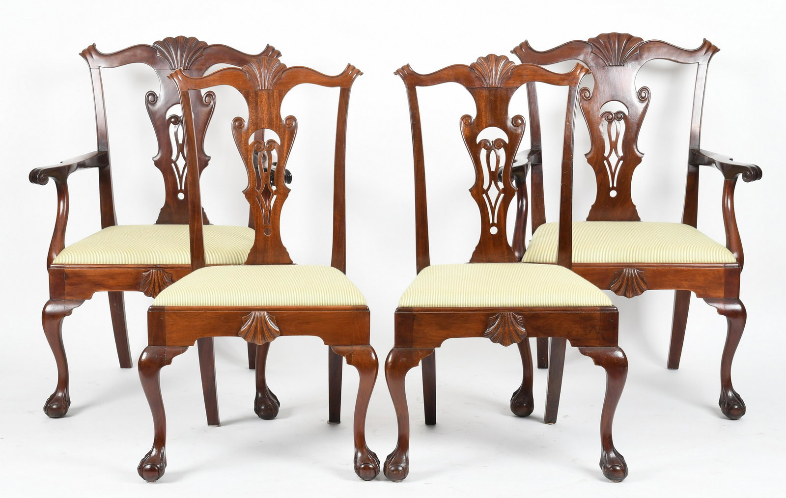 Four Delaware Valley Chippendale Style Chairs (1 of 9)