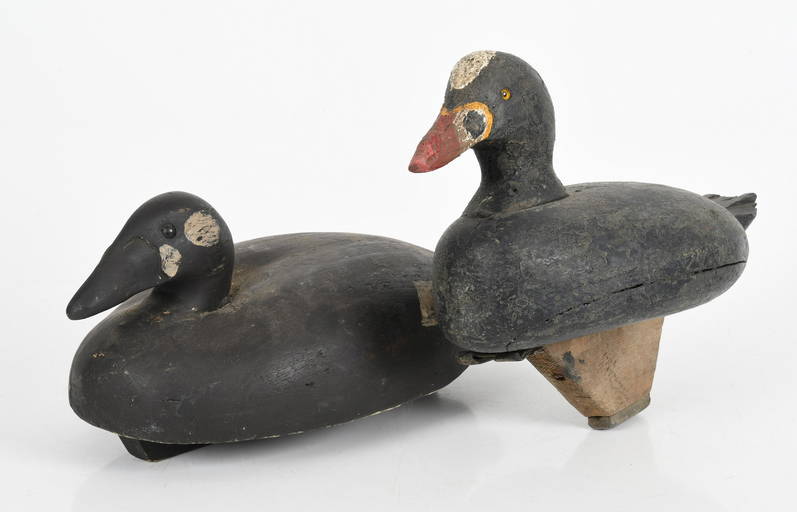 Two Working Surf Scoter Duck Hunting Decoys (0312) on Dec 18, 2022