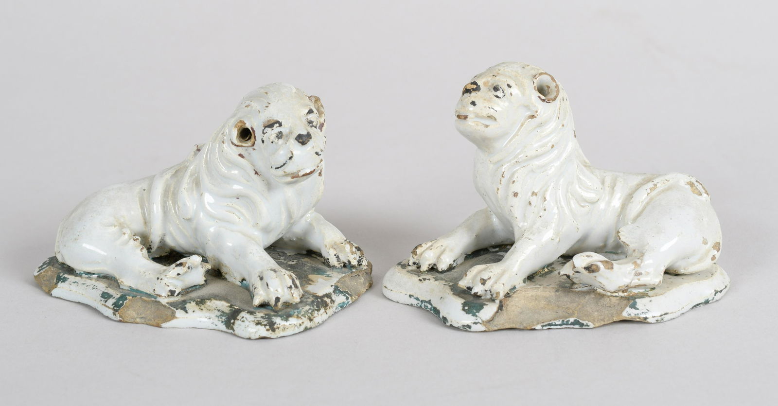 A Pair of Early Faience Lions (1 of 10)
