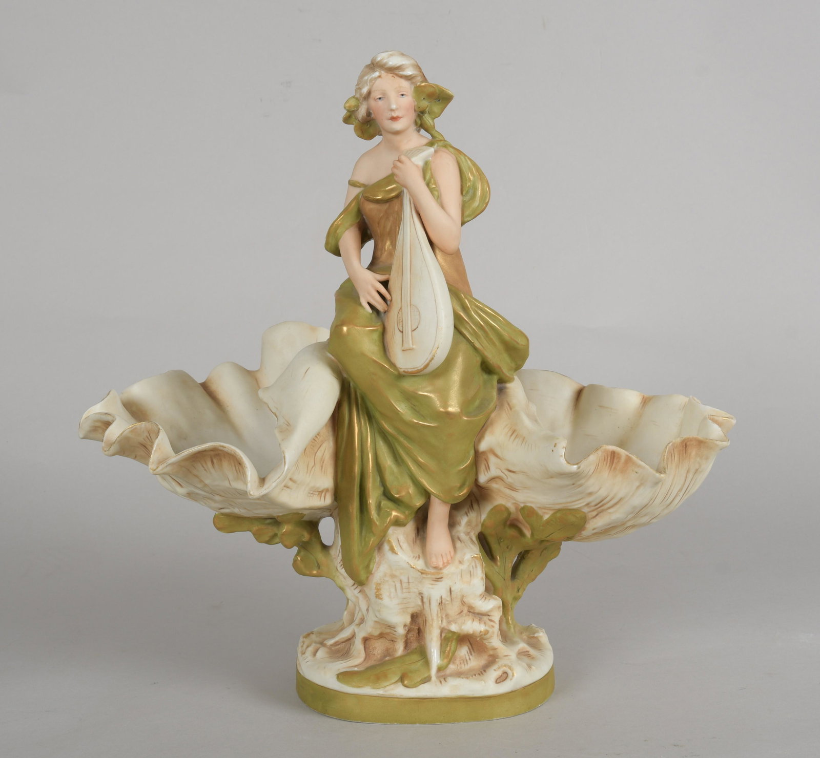 A Large Royal Dux Art Nouveau Planter (1 of 7)