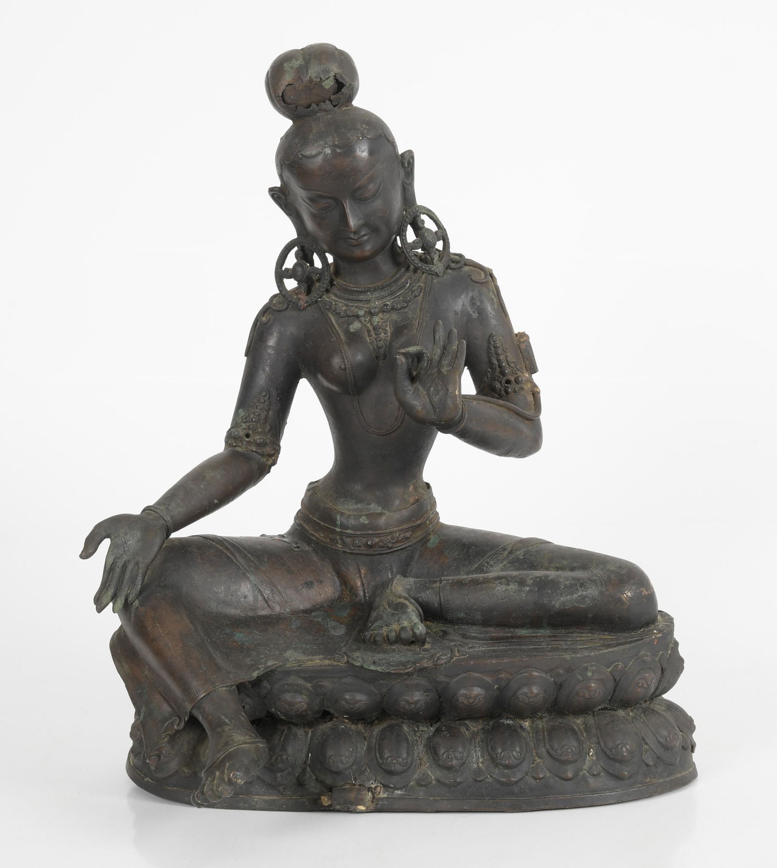 A Large Antique Tibetan Bronze Tara (1 of 8)