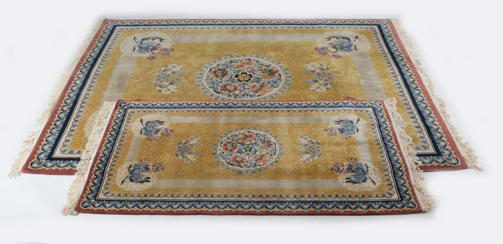 Two Chinese Rugs, 10ft x 8ft and 7ft x 4ft (1 of 11)