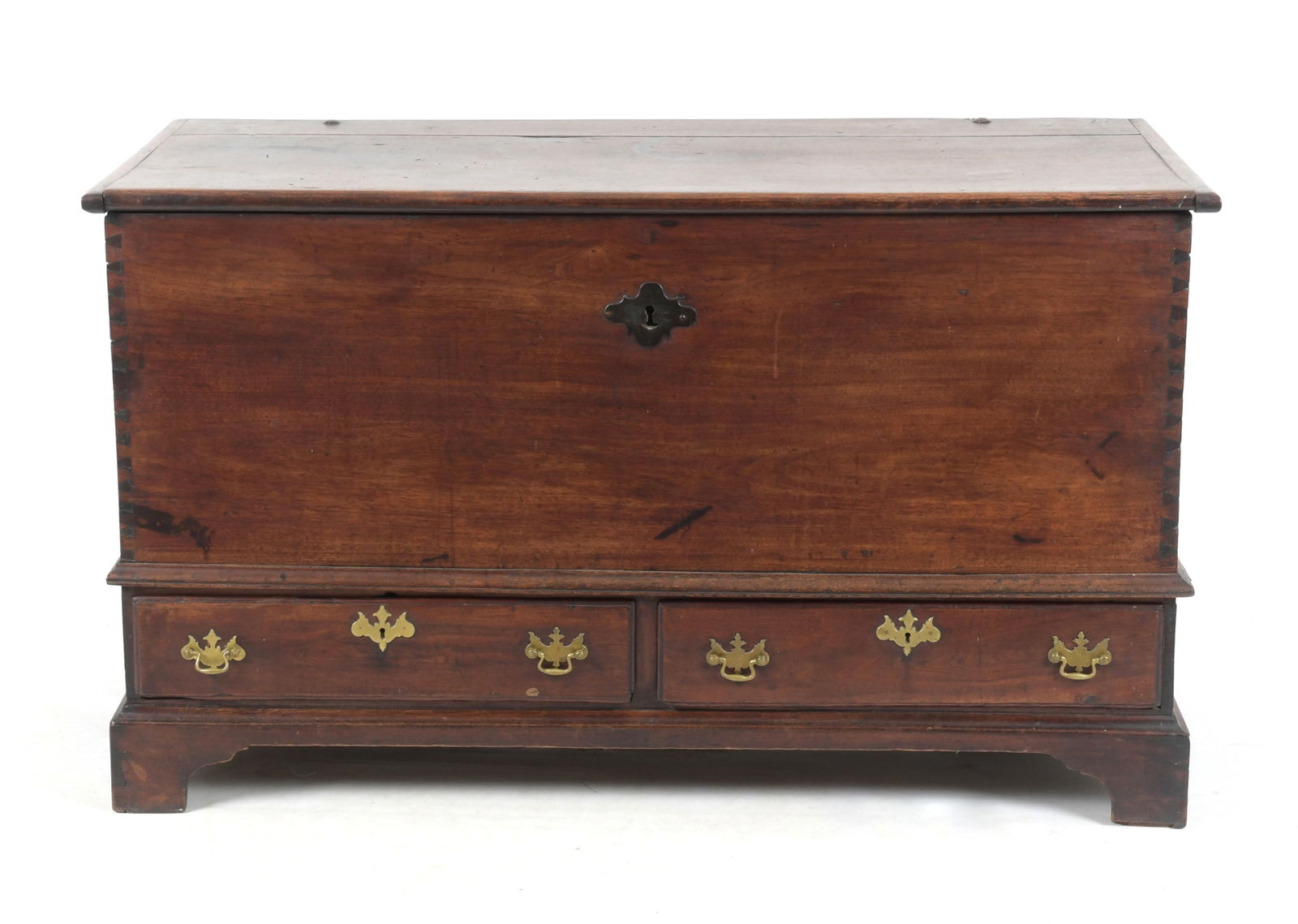 Pennsylvania Walnut Blanket Chest, Chester County (1 of 15)