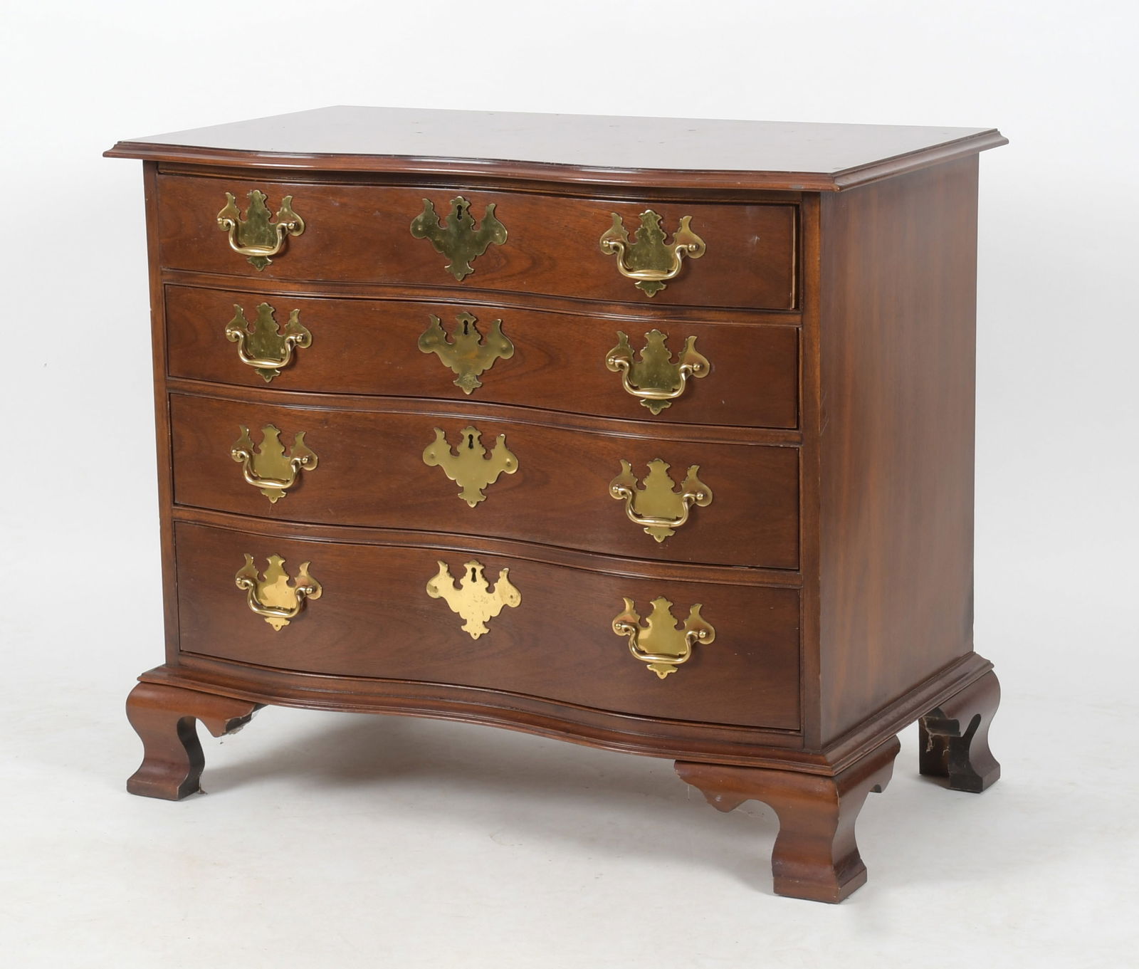 Hickory Chair 'Historical James River Plantation' Chest (1 of 7)