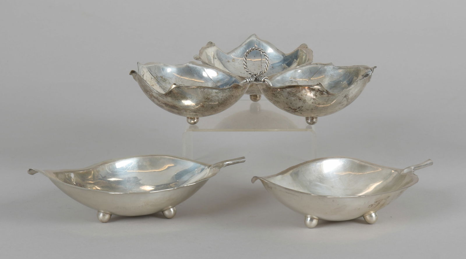 A Group of Foliate Form Sterling Silver Tableware (1 of 8)