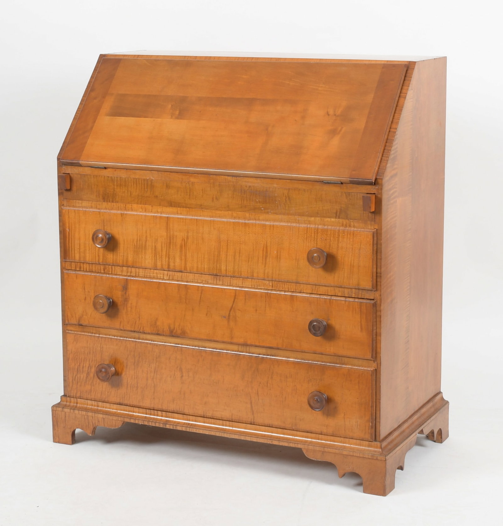Chippendale Style Tiger Maple Slant Front Desk (1 of 10)