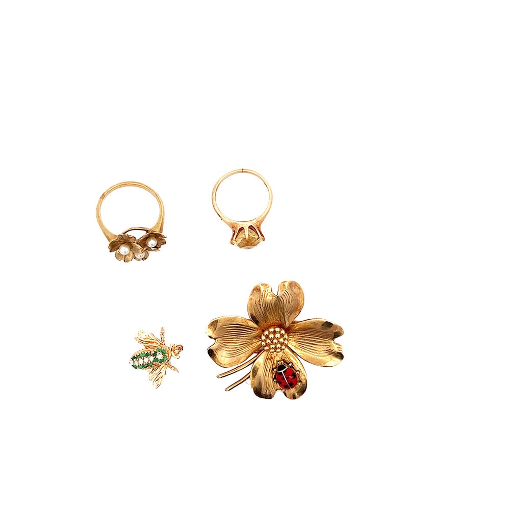 Four piece 14K Gold Pin and Ring Lot Bee (1 of 6)