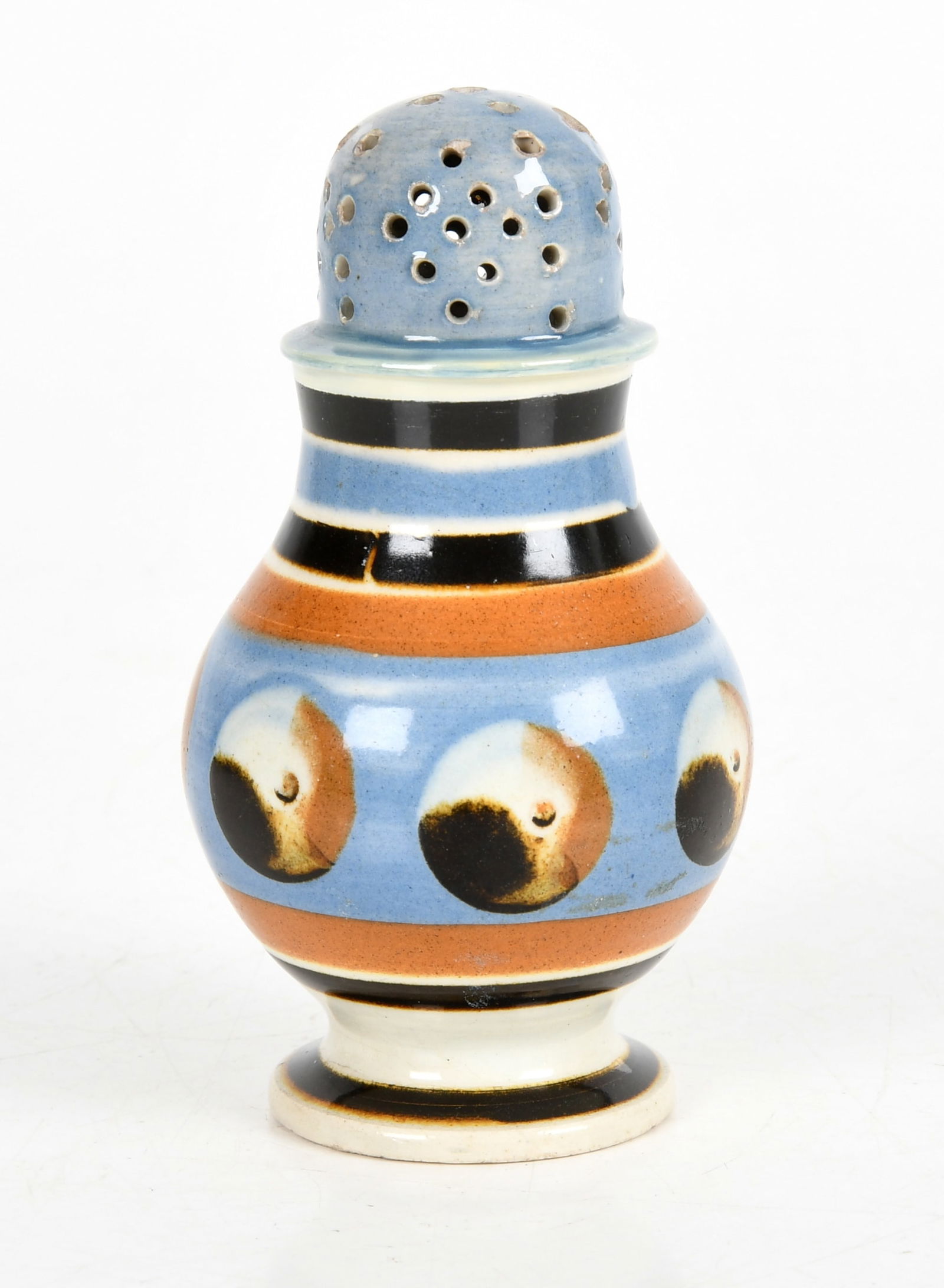 English 'Cat's Eye' Dipped Pearlware / Mochaware Pepper Pot: An English 'Cat's Eye' Dipped Pearlware / Mochaware Pepper Pot, Circa 1820. With tri-color cat's eye decoration in brown, white and ochre on a light blue ground with slip ban