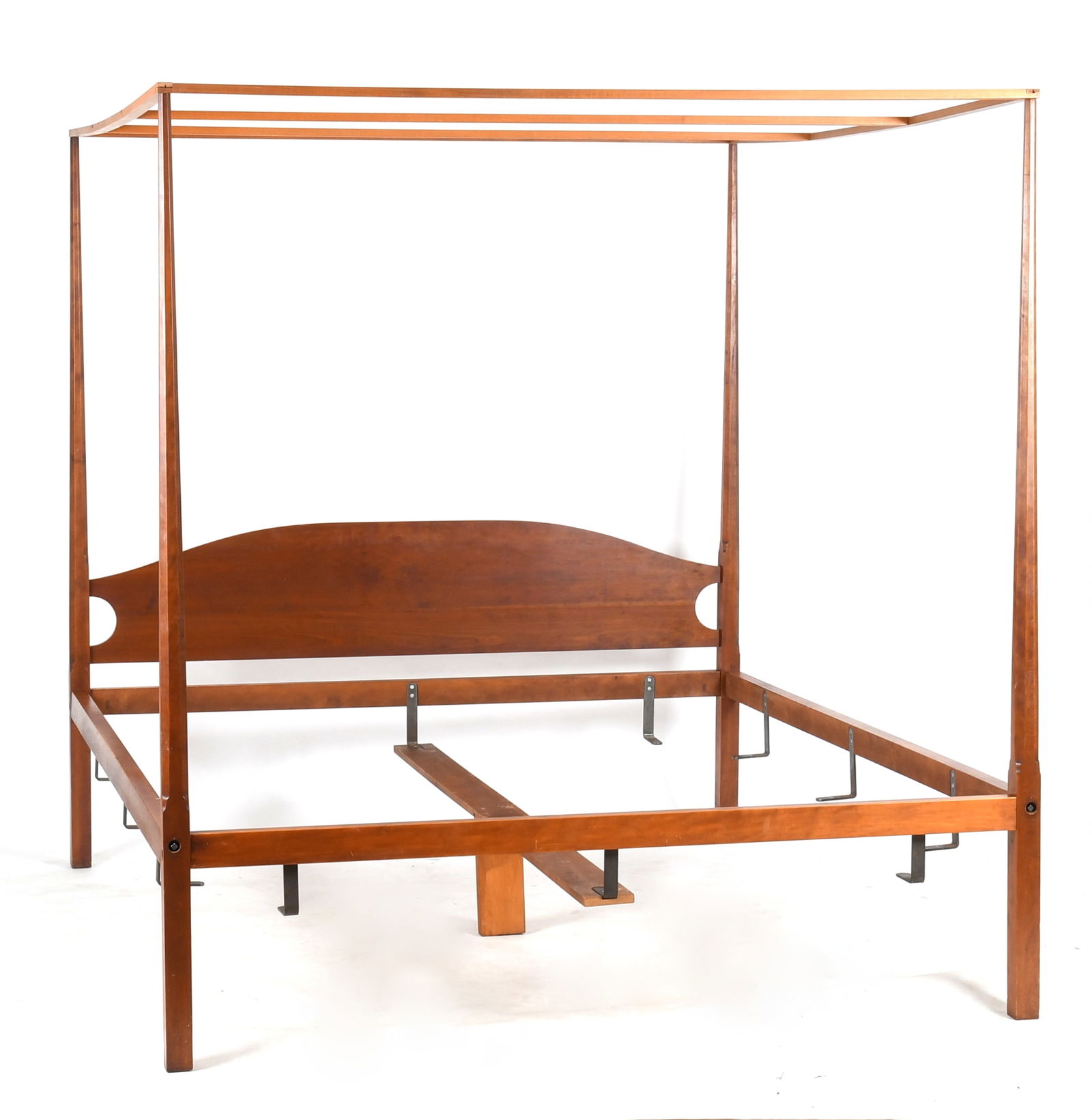 Eldred Wheeler King Size Maple Pencil Post Tester: An Eldred Wheeler King Size Maple Pencil Post Tester Bed, Hingham, Massachusetts, 20th Century. With applied paper label to reverse of headboard inscribed "WARRANTED / CABINET WORK / of All Kinds, Mad