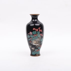 A Japanese Cloisonne Vase, Early 20th Century