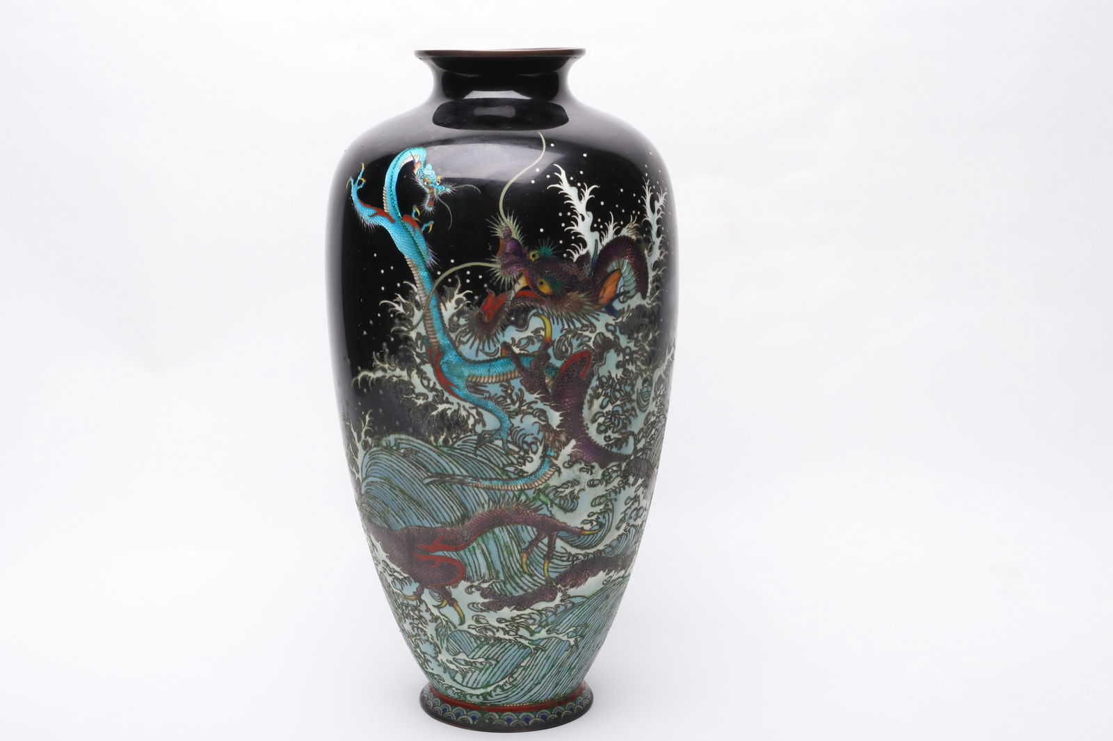 A Large Japanese Ginbari Cloisonne Vase (1 of 8)