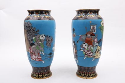 A Pair of Good Japanese Cloisonne Vases, Early 20th Century