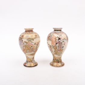 A Pair of Small Satsuma Vases, Matsumoto Hozan