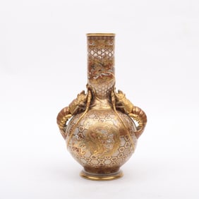 A Good Kinkozan Satsuma Vase