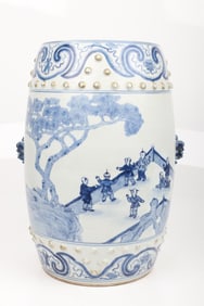 A Chinese Blue and White Porcelain Garden Seat
