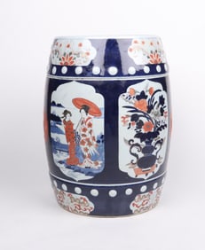 A Japanese Imari Porcelain Garden Seat