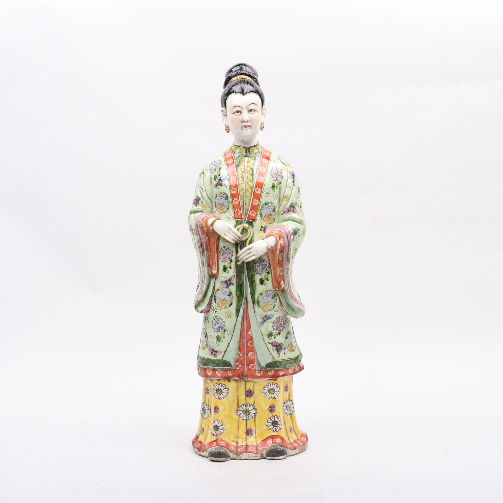 A Large Chinese Porcelain Figure (1 of 10)