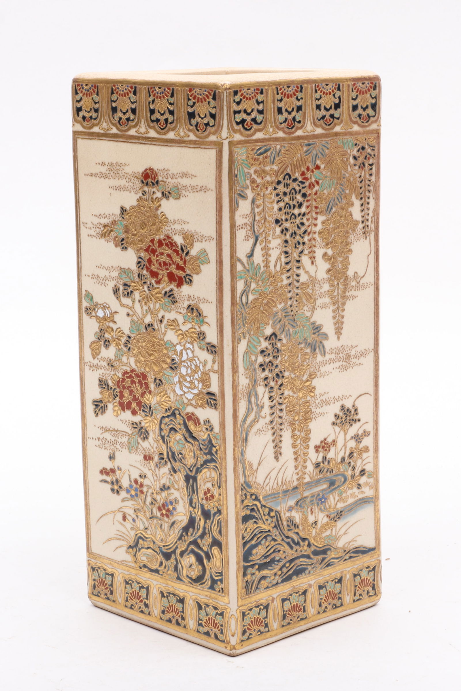 A Square Satsuma Japanese Vase (1 of 12)