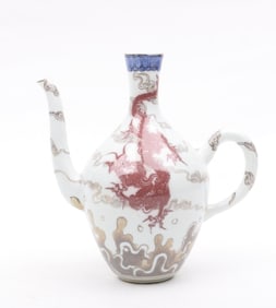 A Japanese Porcelain Ewer by Makuzu Kozan