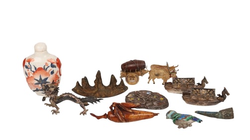 A Group of Small Asian Items