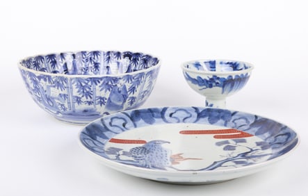 Three Pieces of Japanese Blue and White Porcelain