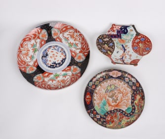 Three Pieces of Japanese Imari Porcelain