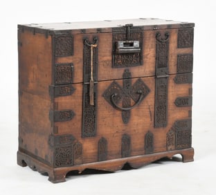 Korean Iron Mounted Hardwood Bandaji / Blanket Chest