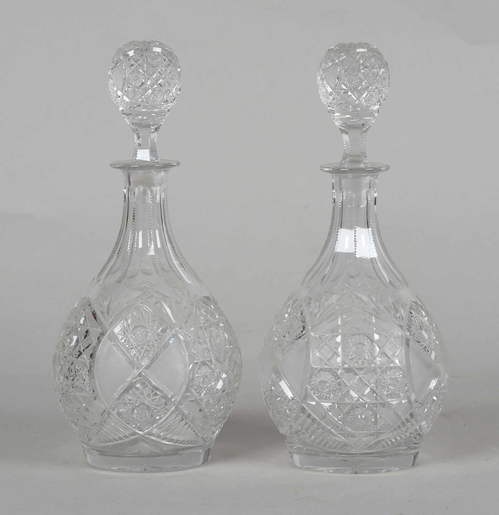 Pair of Brilliant Cut Clear Glass Decanters, 19th Century (1 of 8)