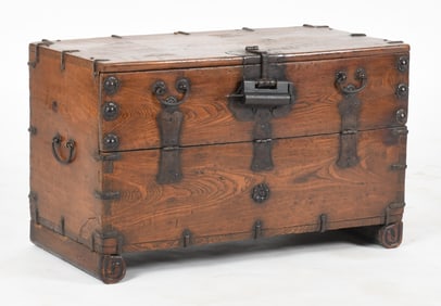 Korean Iron Mounted Elm Bandaji / Blanket Chest