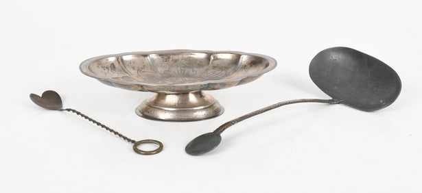 A Group of European Table Articles Including Silver