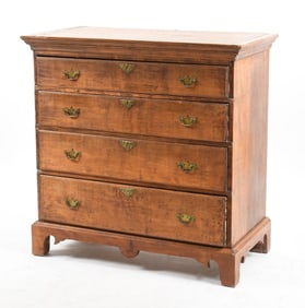 Queen Anne Maple Chest of Drawers, Mid 18th Century