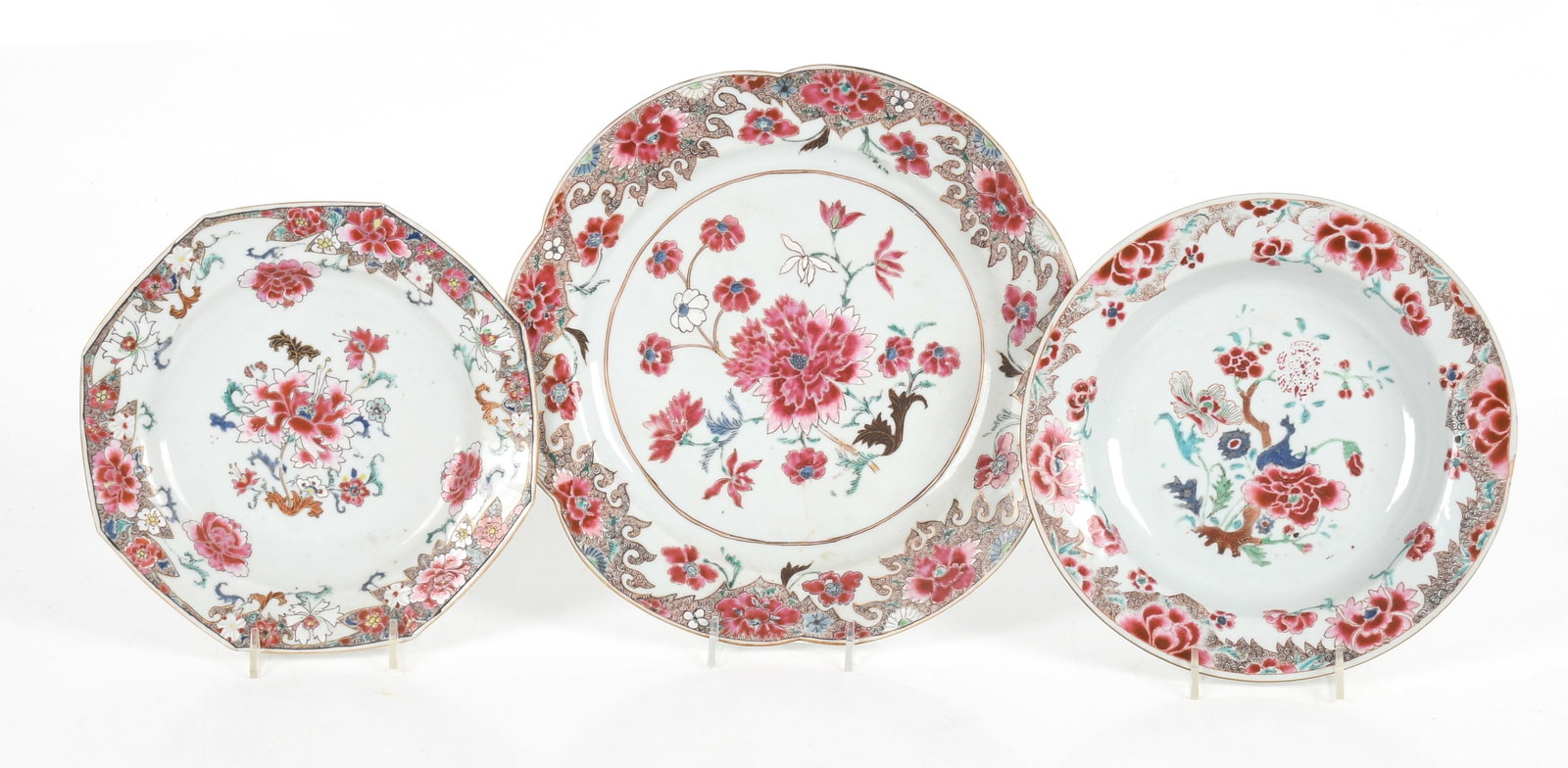 Three Pieces of Chinese Export Famille Rose Porcelain, Qianlong Period (1 of 14)