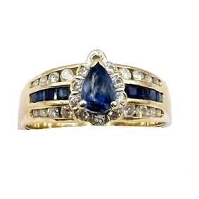 14K Gold Sapphire and Diamond Ring