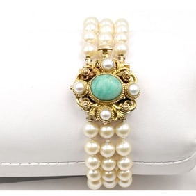Ruud Kahle 14K Triple Strand Pearl and Jade bracelet