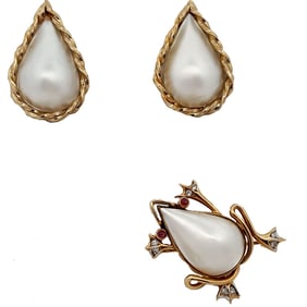 14K Mabe Pearl Frog Pendant and Earrings