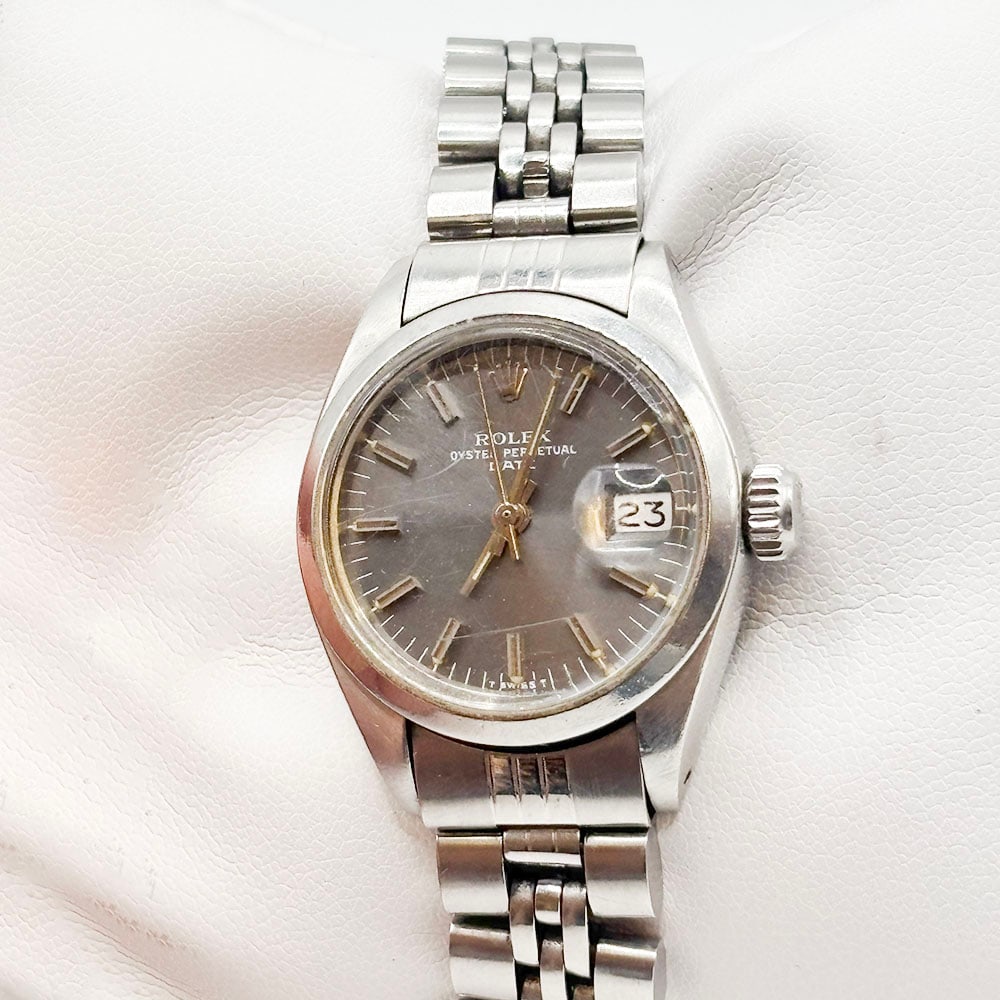 Rolex Ladies Oyster Perpetual wristwatch (1 of 2)