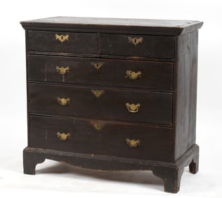 New England Black-Painted Maple Queen Anne Chest of Drawers, 18th Century
