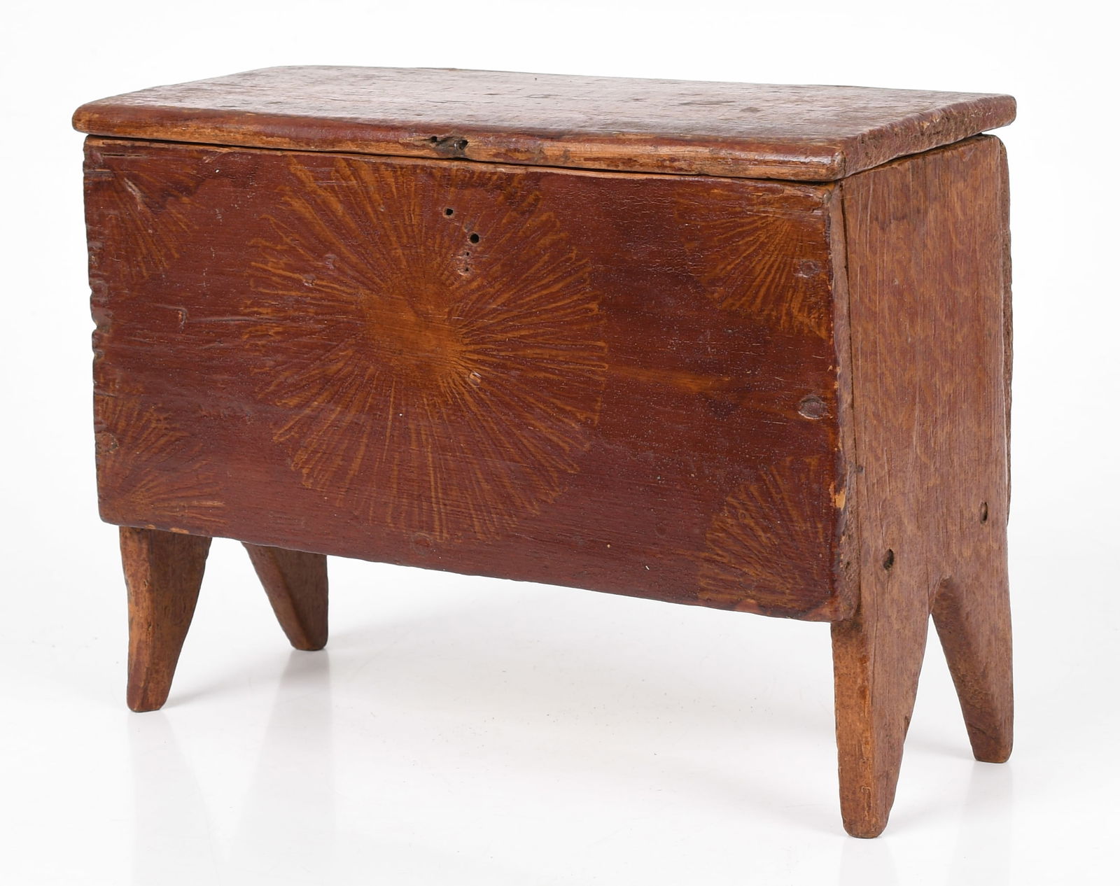 American Paint Decorated Miniature Six Board Blanket Chest, 19th Century (1 of 9)
