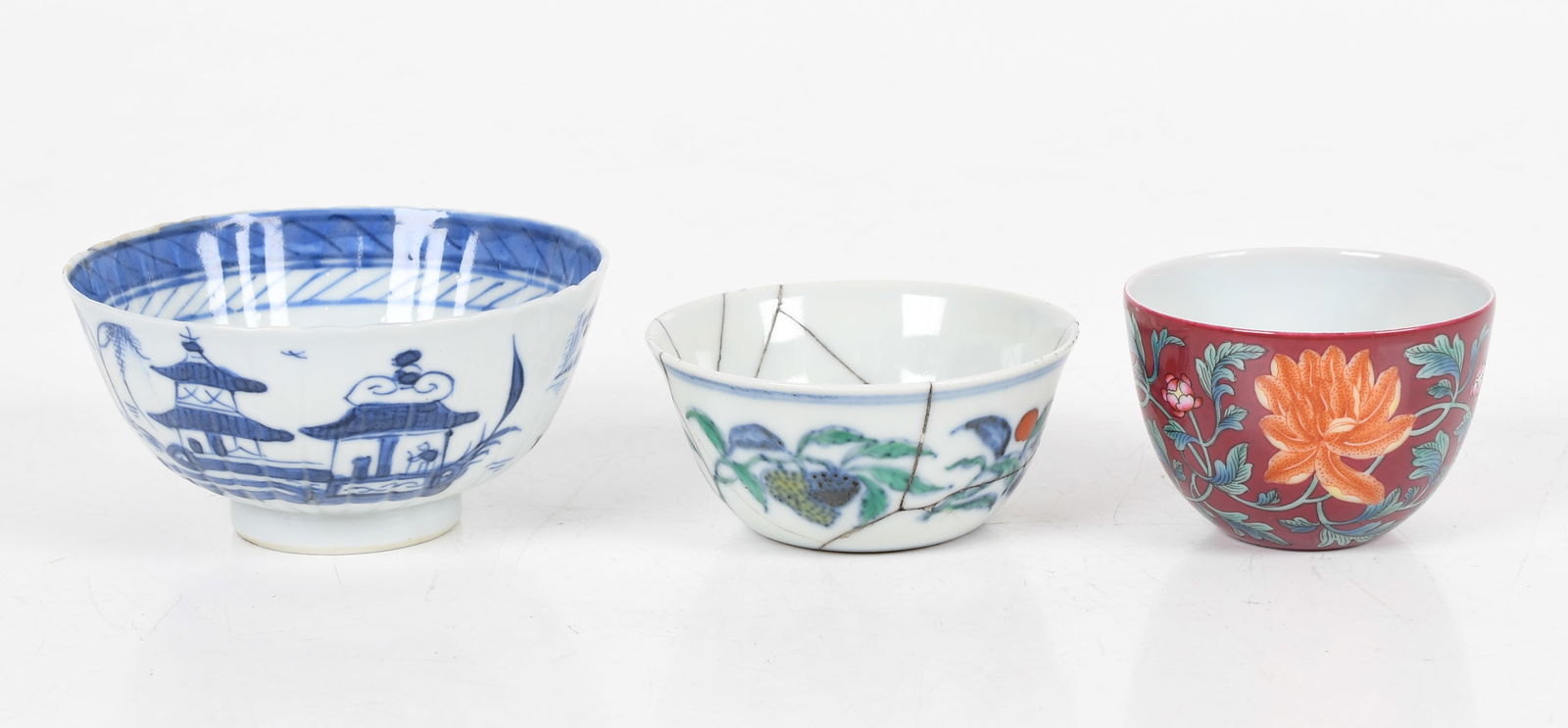 Three Chinese Porcelain Tea Bowls (1 of 10)