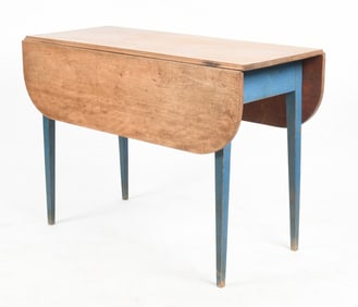 Federal Maple and Blue-Painted Drop-Leaf Dining Table, Early 19th Century