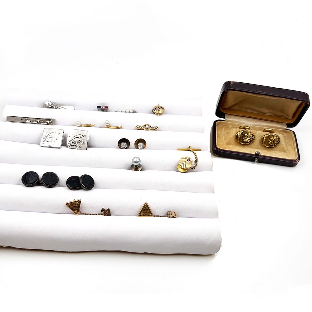 Seventeen piece Lot Platinum, 14K and Sterling Gentlemens Items (1 of 2)