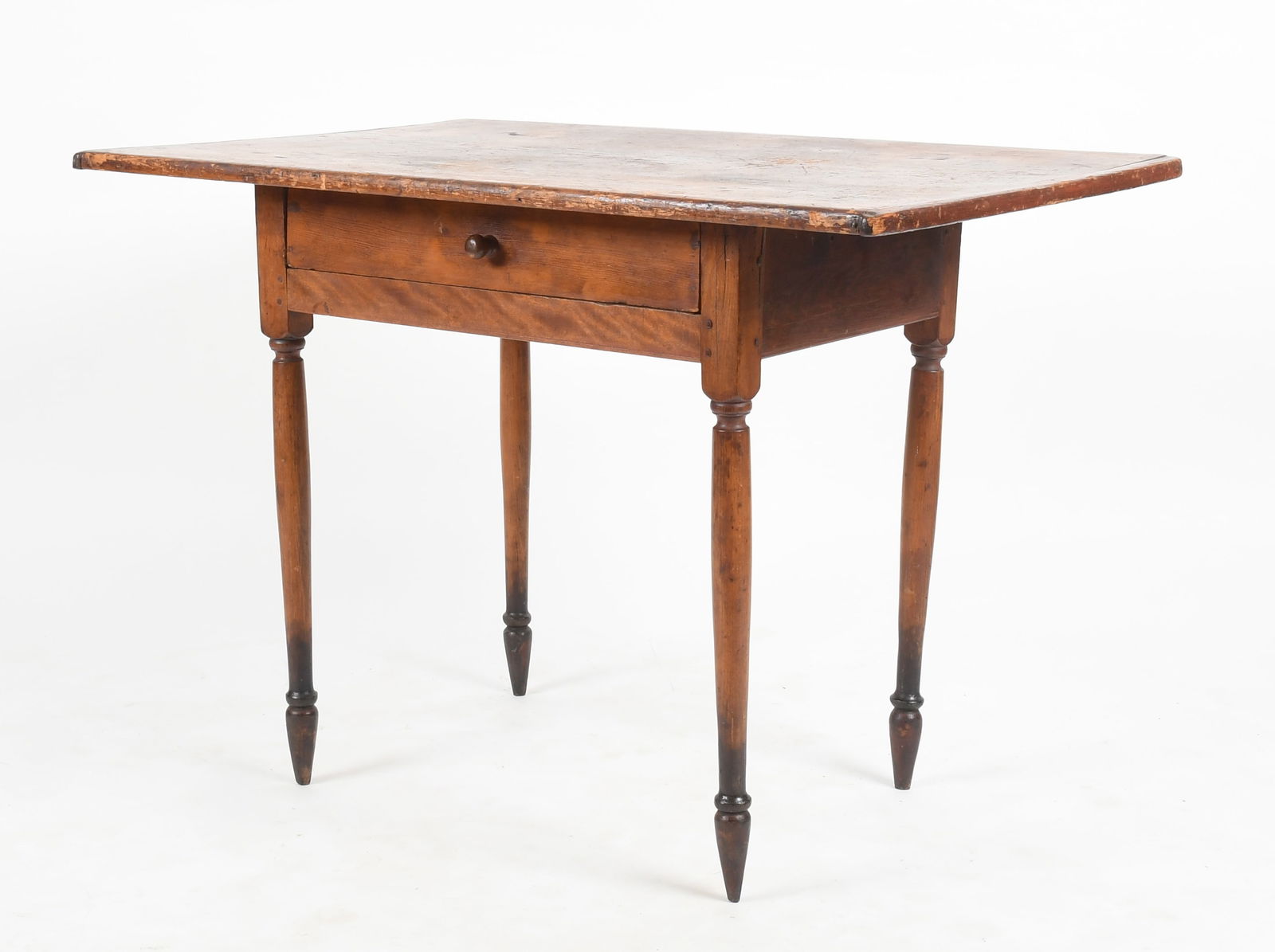 New England Maple and Pine Tavern Table, Early 19th Century: A New England Maple and Pine Tavern Table, Early 19th Century The rectangular one board overhanging top with breadboard ends above a dovetailed frieze drawer, raised on turned tapered legs. Morti