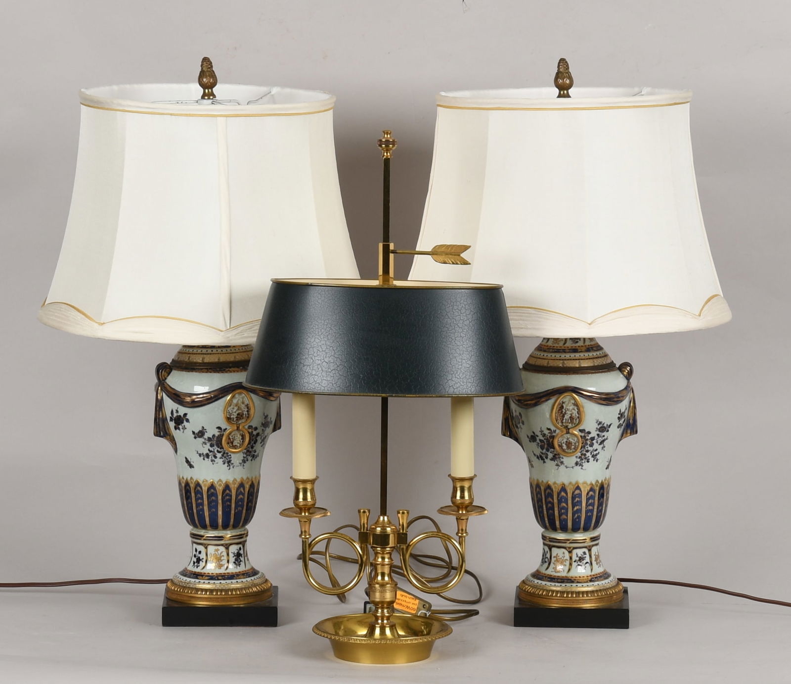 A Pair of Chinese Export Style Porcelain Lamps (1 of 12)