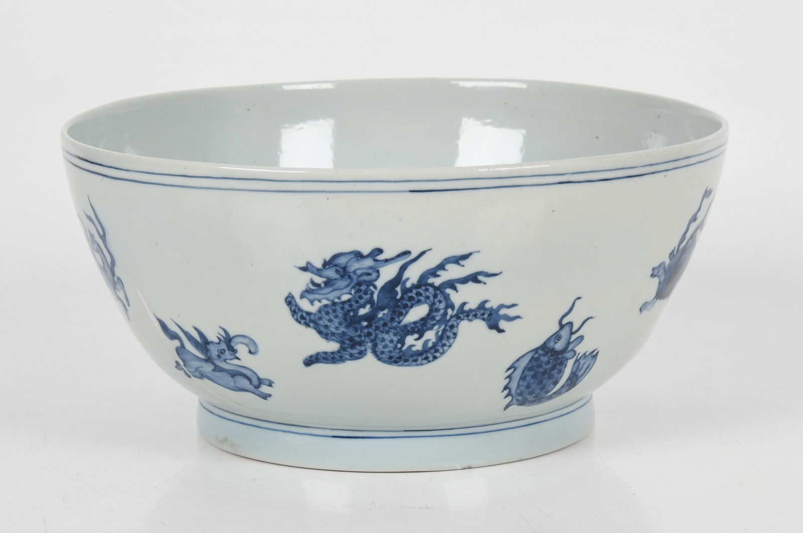 A Chinese Blue and White Porcelain Bowl, Late 19th Century (1 of 11)