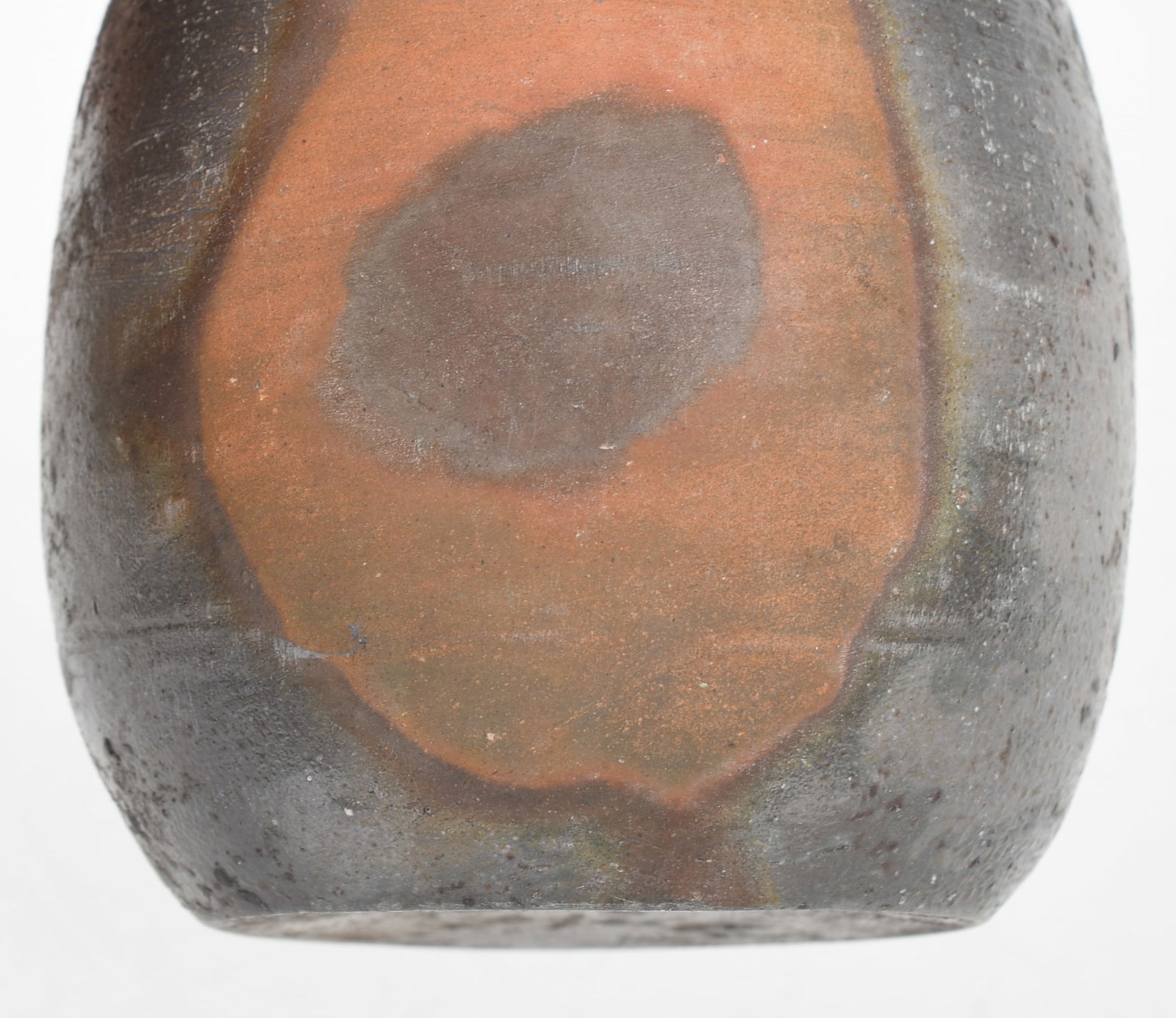 A Bizen Ware Studio Pottery Sake Bottle - 3