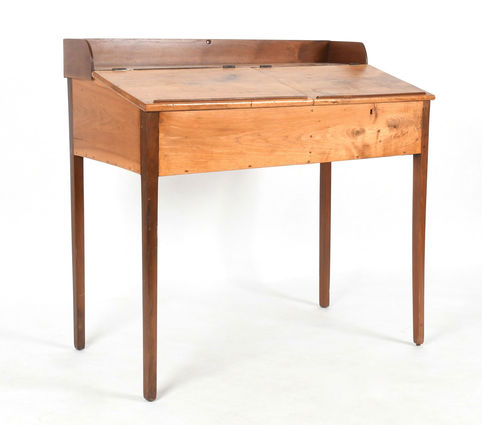 An American Walnut Slant-Front Schoolmaster's Desk, 19th Century (1 of 10)