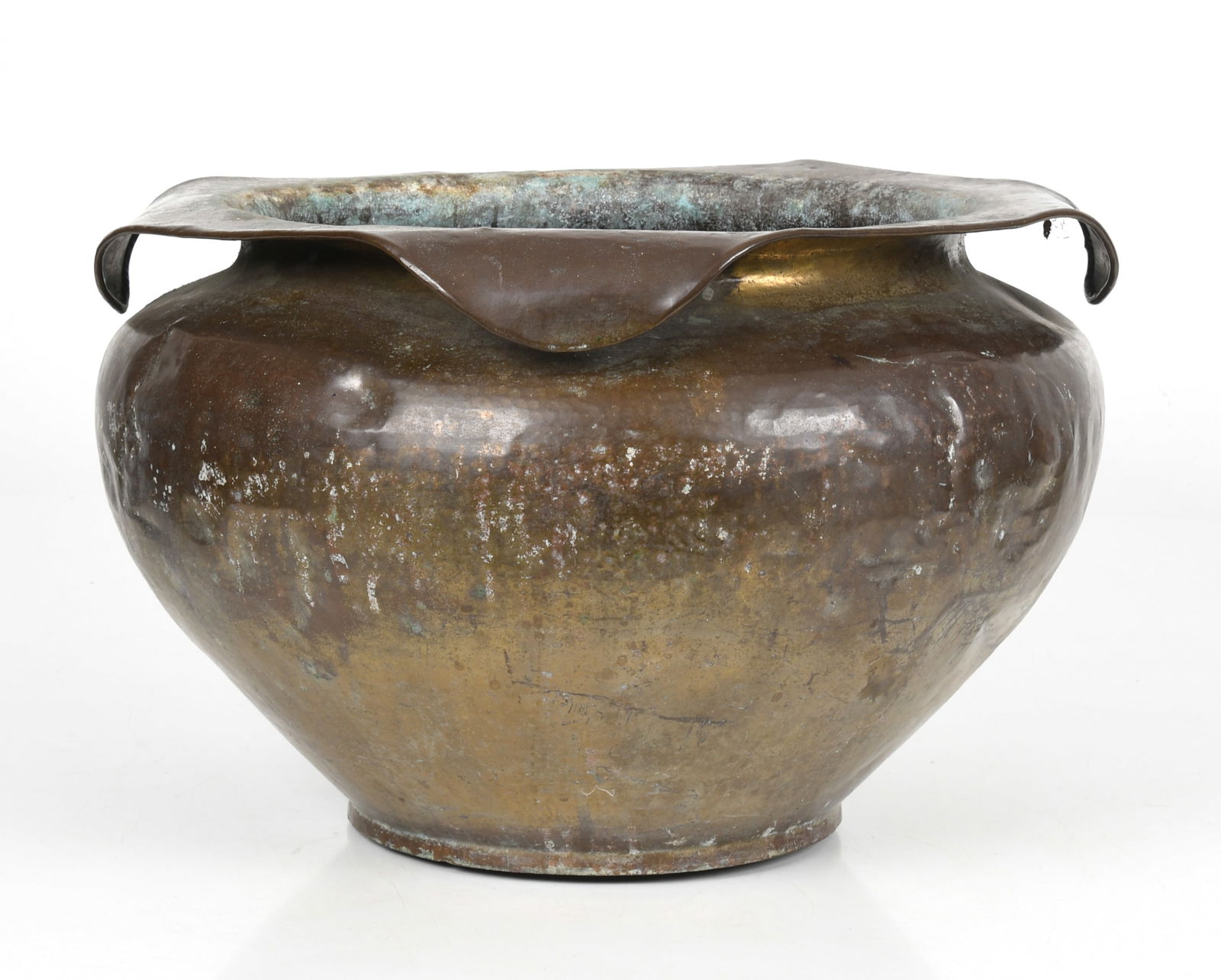 A Hand-Hammered Copper Jardiniere, 20th Century (1 of 7)