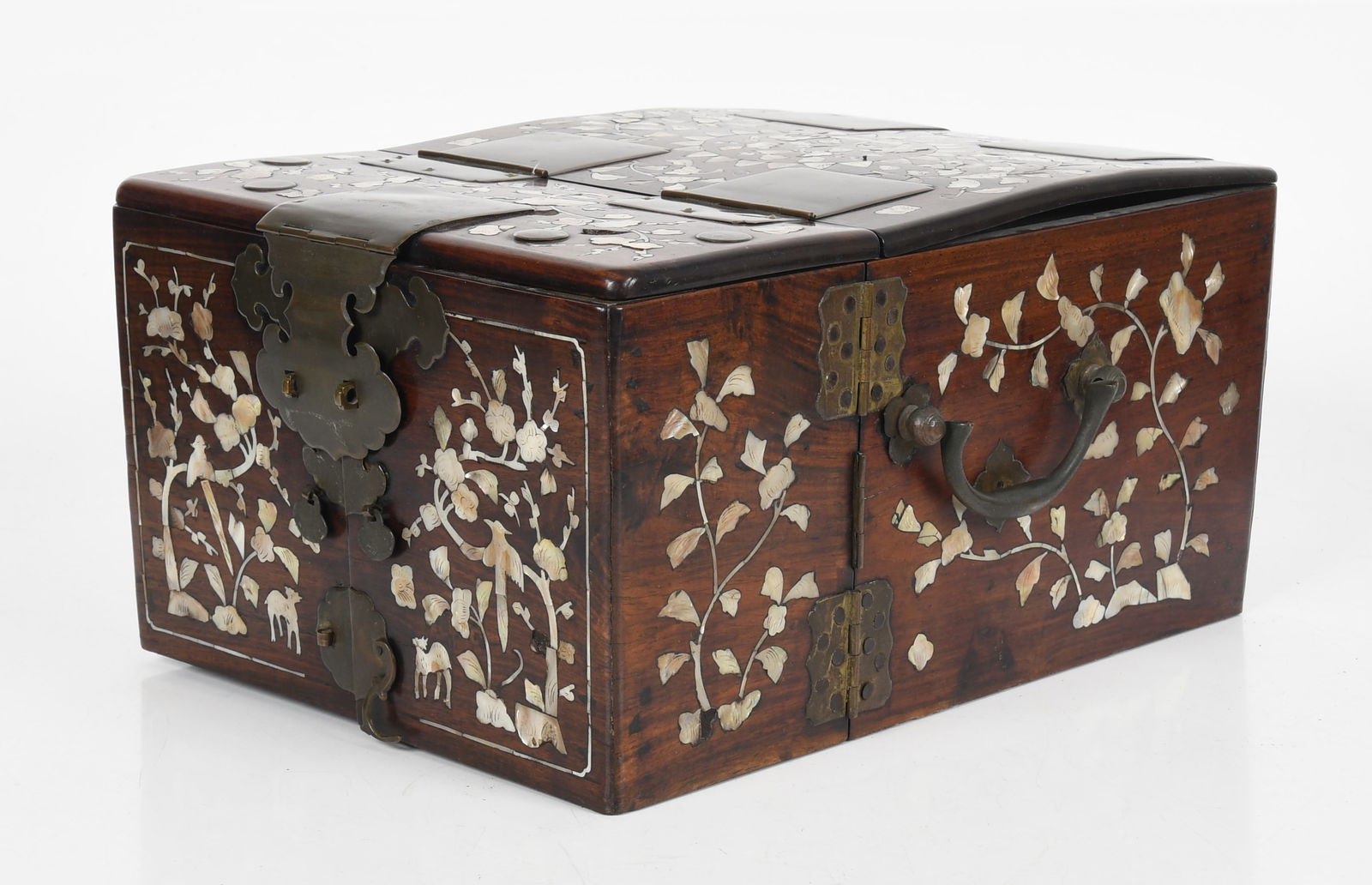A Chinese Rosewood Vanity Box (1 of 14)