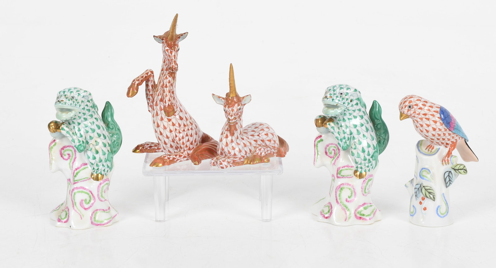 Five Herend Porcelain Fishnet Figurines, Late 20th Century (1 of 9)