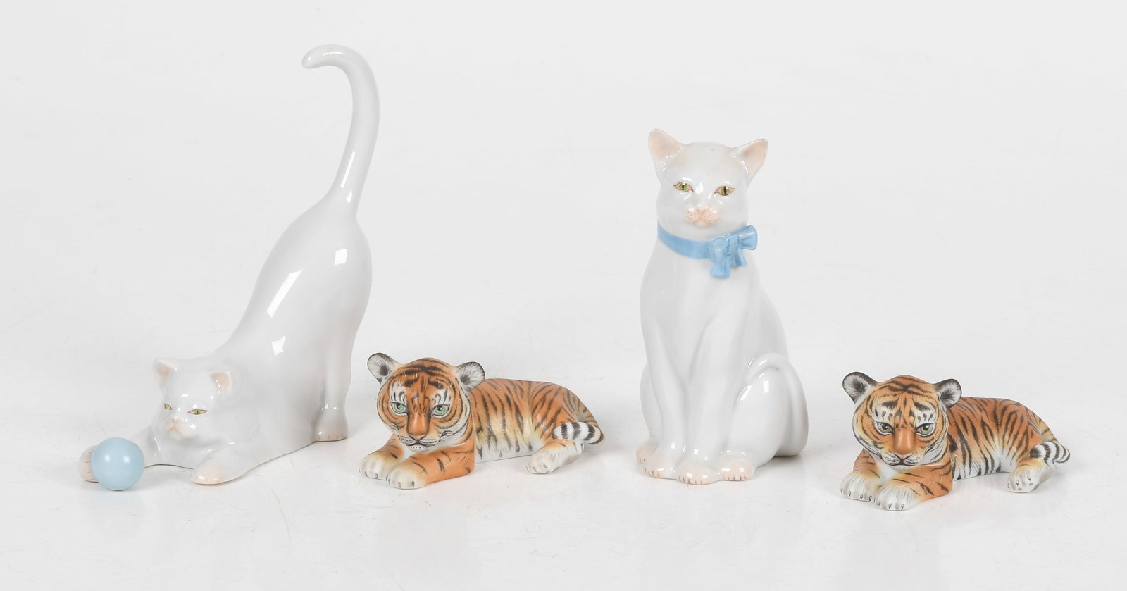 Two Pair of Herend Porcelain Cats, Late 20th/ 21st Century (1 of 8)